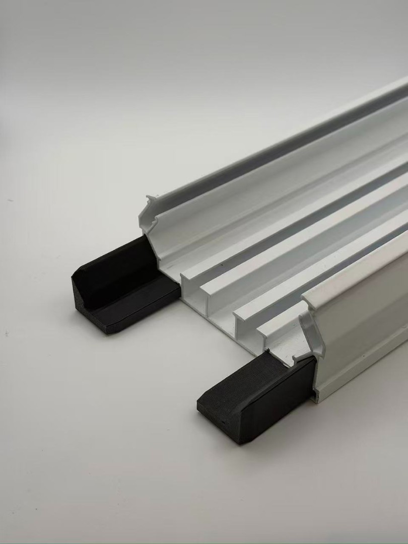 soedenitel-dlya-gardiny-pk-14-3d